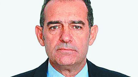 Παράθυρο τα ομόλογα για μείωση του πλεονάσματος