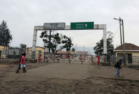 Ρουάντα: Κλειστά τα σύνορα εξαιτίας της επιδημίας Έμπολα