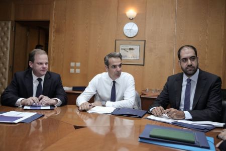 Μητσοτάκης: Πιο συχνά δρομολόγια στο Μετρό – Κίνητρα για αγορά κράνους