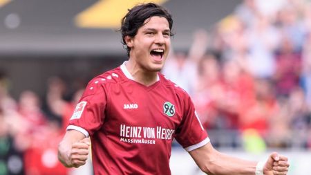 Bild: Στέλνει τον Αλμπορνόζ στον ΠΑΟΚ