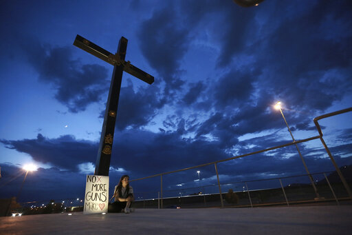 Εθνική τραγωδία για τις ΗΠΑ: Μόλις σε μια ημέρα 30 νεκροί από ένοπλες επιθέσεις