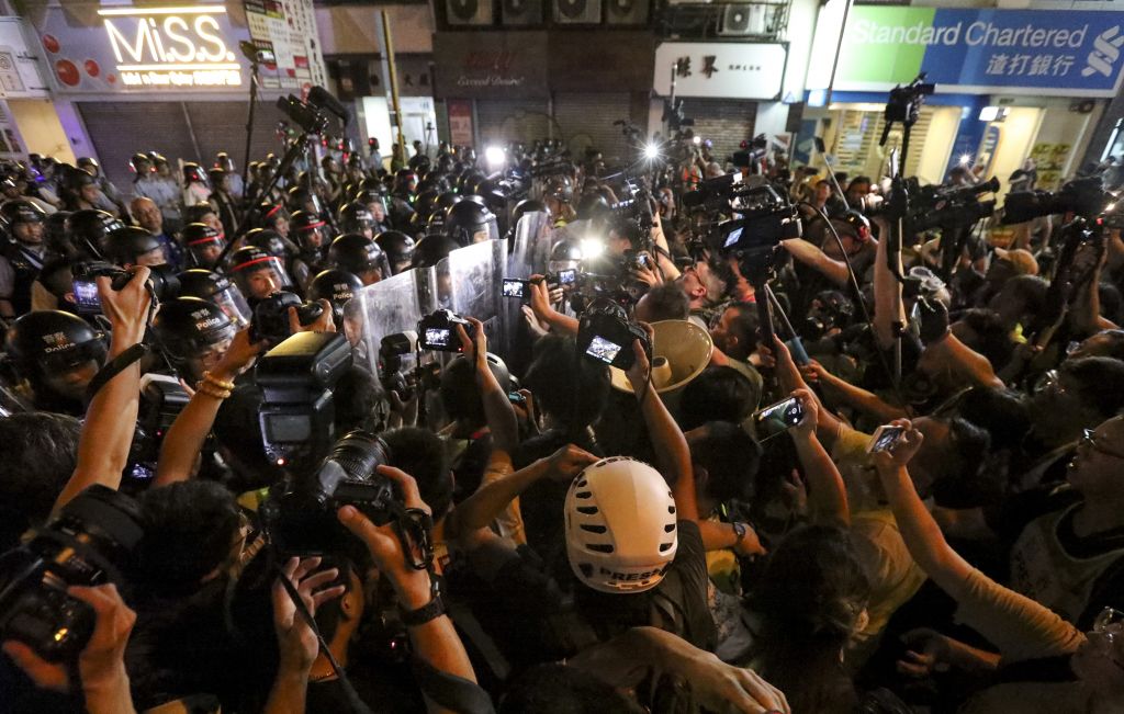 Βίαια επεισόδια και συλλήψεις σε αντικυβερνητικές διαδηλώσεις στο Χονγκ Κονγκ