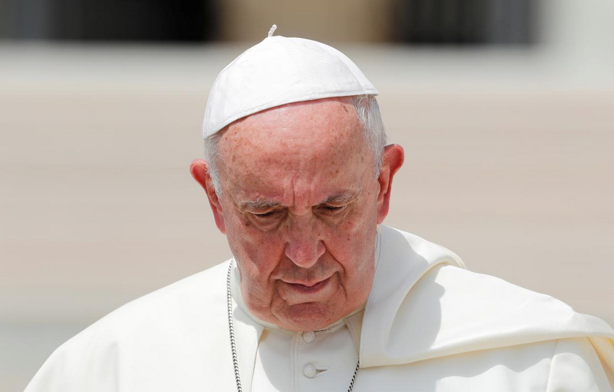 Βατικανό: Ο πάπας Φραγκίσκος καταδίκασε τις ένοπλες επιθέσεις στις ΗΠΑ