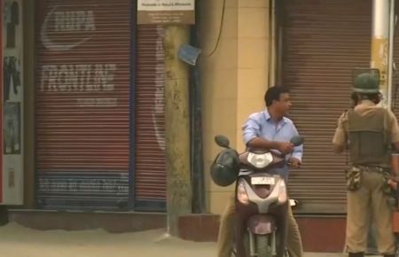 Ινδία και Πακιστάν μάχονται για το Κασμίρ