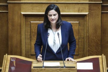 Κεραμέως σε Τσίπρα: Ποινικοποιήσατε μια μελλοντική σχέση δύο ατόμων