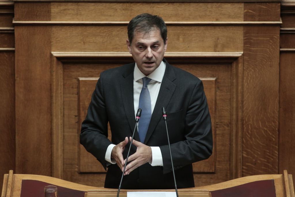 Θεοχάρης: Εντατικοποιούνται οι έλεγχοι σε πισίνες τουριστικών καταλυμάτων