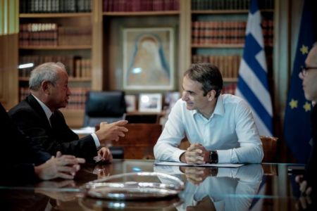 Μητσοτάκης: Αμεσος στόχος της κυβέρνησης η ανάπτυξη