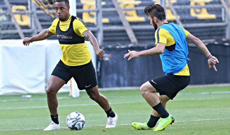 Η τελευταία προπόνηση του Άρη πριν τη Μόλντε