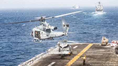 Το Λονδίνο «τορπιλίζει» την ΕΕ στα στενά του Ορμούζ