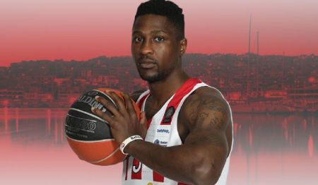 Τσέρι: «Υπάρχει μεγάλο βάρος στις πλάτες μου»