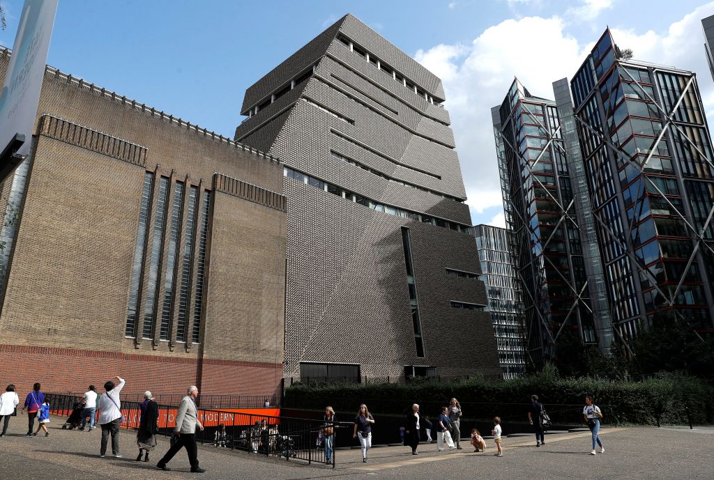 Η «βουτιά» του 6χρονου στο Tate και τα εγκλήματα χωρίς εξήγηση