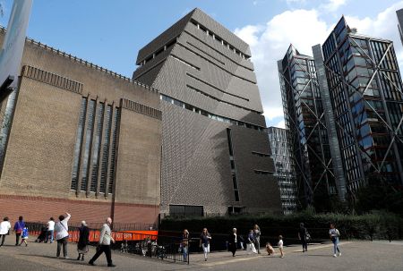 Η «βουτιά» του 6χρονου στο Tate και τα εγκλήματα χωρίς εξήγηση