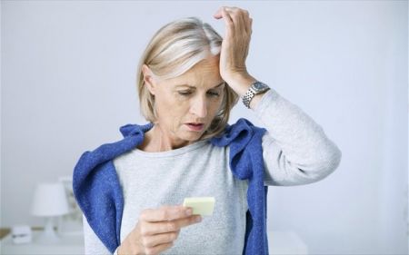 Μικρότερος ο κατοπινός κίνδυνος άνοιας για όσους και όσες έχουν υγιή καρδιά στα 50 τους