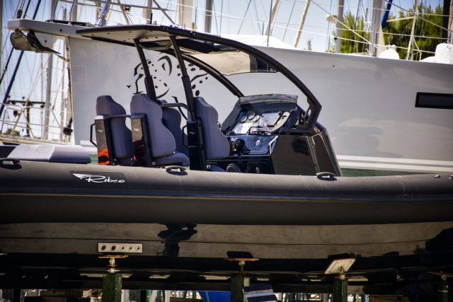 Πόρτο Χέλι: Αυτό είναι το ταχύπλοο που σκόρπισε τον θάνατο [Εικόνες]