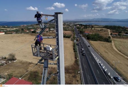 Χατζηδάκης: Ζητούνται 750 εκατ. ευρώ σε 45 ημέρες για να κρατηθεί όρθια η ΔΕΗ