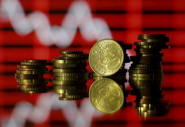 Τσίμπησαν πάλι οι αποδόσεις των ελληνικών ομολόγων