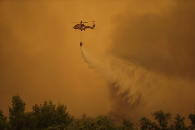 Η Εύβοια φλέγεται: Το χρονικό της εφιαλτικής πυρκαγιάς