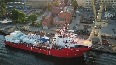 Μεσόγειος: Νέα διάσωση μεταναστών από το πλοίο Ocean Viking