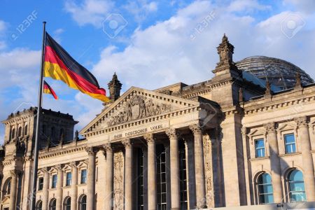 Γερμανική οικονομία: Η συρρίκνωσή της τρομάζει την Ευρώπη