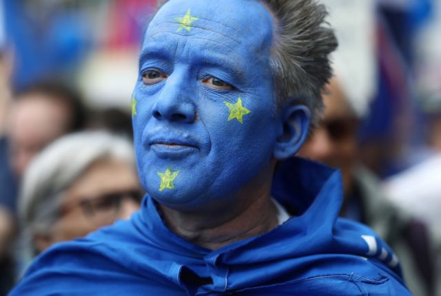 Τζόνσον: Οι Βρετανοί θέλουν Brexit, όχι εκλογές