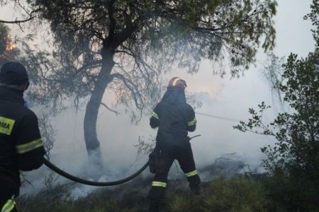 Καθηγητής ατμοσφαιρικής ρύπανσης στο One Channel: Μην εκτίθενται στον καπνό οι ευπαθείς ομάδες