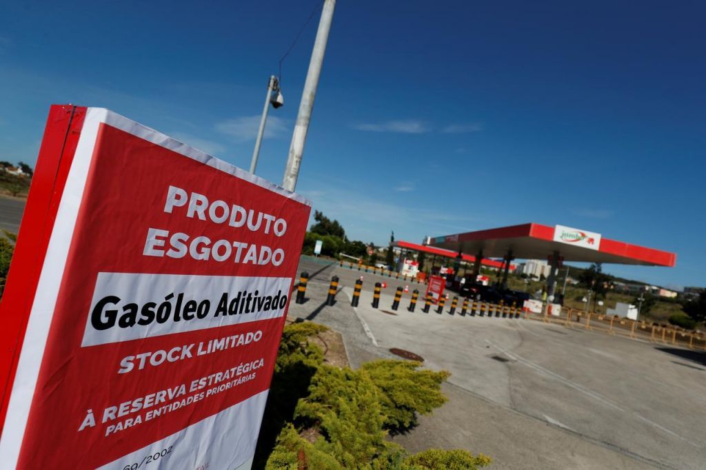 Πορτογάλοι οδηγοί «εισέβαλαν» στην Ισπανία προς εξεύρεση καυσίμων