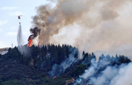 Νέα πυρκαγιά στα Γκραν Κανάρια -Εκκενώθηκε τουριστική περιοχή