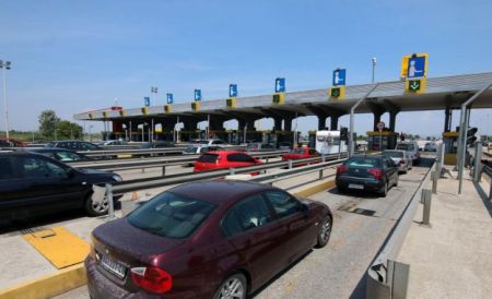 Επέστρεψαν οι εκδρομείς του Αυγούστου – Πάνω από 100.000 οχήματα στην Αθήνα