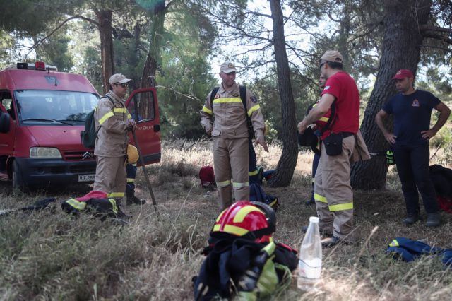 Στα όριά τους άνθρωποι και μηχανές