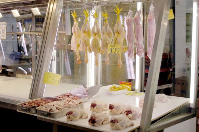 Κατασχέθηκαν 67 κιλά κοτόπουλα ακατάλληλα για κατανάλωση | tovima.gr
