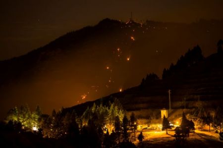 Γκραν Κανάρια: Περιβαλλοντική καταστροφή μετά την τρίτη κατά σειρά πυρκαγιά