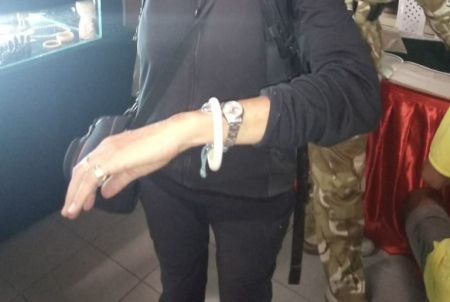 Κένυα: Συλλαμβάνονται οι τουρίστριες με φιλντισένια βραχιόλια