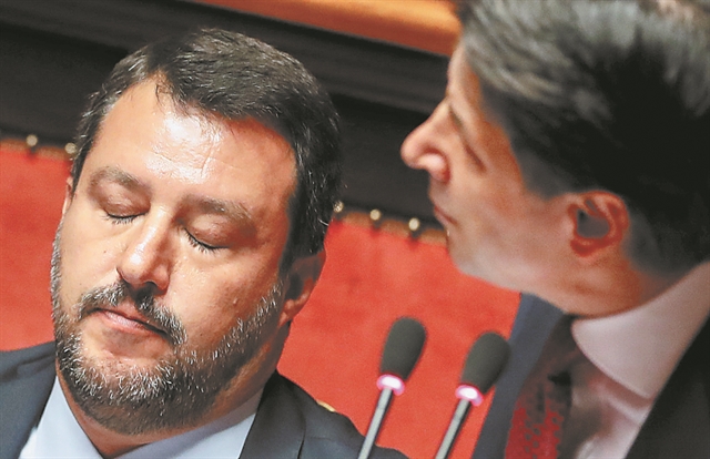 Τα 3+1 σενάρια για την επόμενη μέρα στην Ιταλία