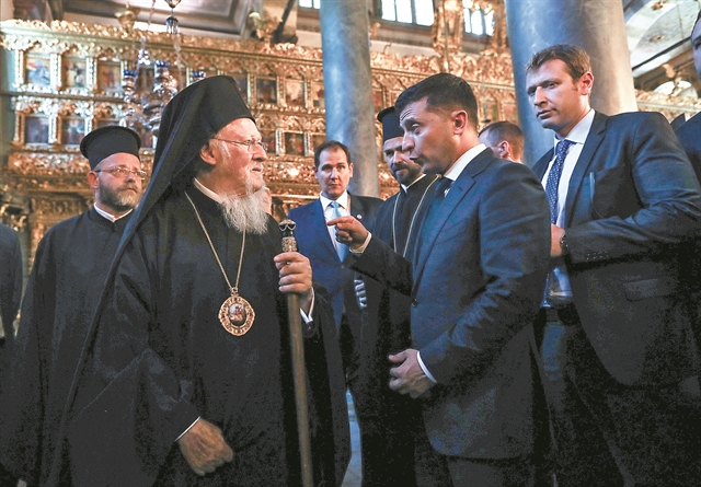 Η αρμονική σχέση Ζελένσκι – Βαρθολομαίου