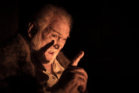 «Πόλεμος και Ειρήνη» στον Πειραιά