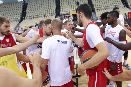 Ο Ολυμπιακός αναχωρεί για Μέτσοβο