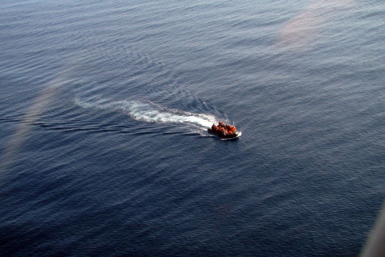 Σάμος : Έρευνες για τον εντοπισμό λέμβου με 47 μετανάστες
