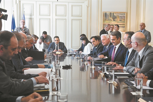 «Big Bang» σε επενδύσεις με κίνητρα και άρση εμποδίων