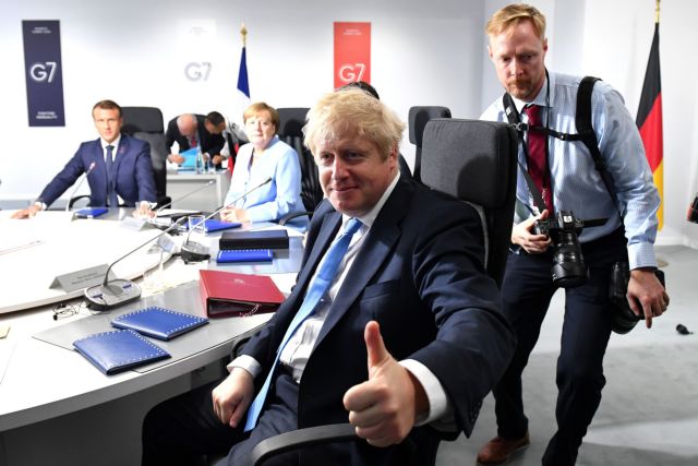 Τζόνσον : 10 εκατ. λίρες υποσχέθηκε για τον Αμαζόνιο