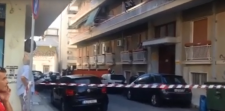 Λήξη συναγερμού για την γυναίκα που απειλούσε να πέσει στο κενό στην Πάτρα