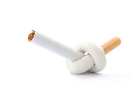 Κάπνισμα – τροχαία: ένα τσιγάρο δρόμος