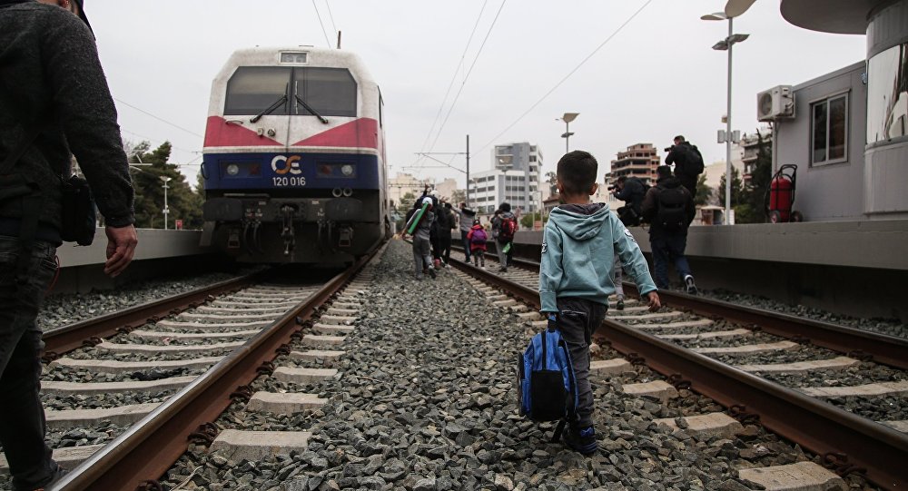 Διαμαρτυρία μεταναστών στον σταθμό Λαρίσης