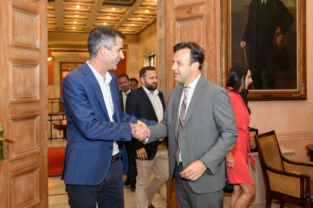 Ολοκληρώθηκε η παράδοση – παραλαβή του Δήμου Αθηναίων