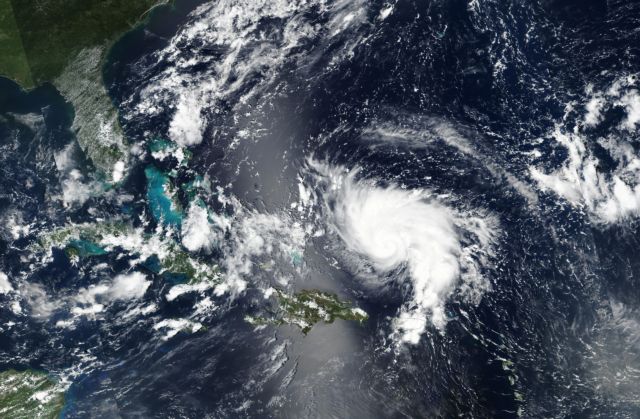 Σε κυκλώνα κατηγορίας 3 ενισχύθηκε ο «Ντόριαν» που πλησιάζει τις Μπαχάμες