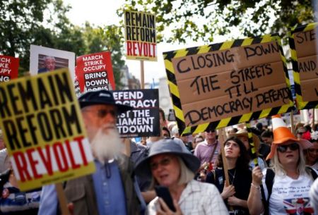 Βρετανία: Διαδηλώσεις κατά του Μπόριν Τζόνσον