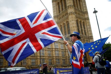Brexit: Διαδηλώνουν οι Βρετανοί κατά του Τζόνσον