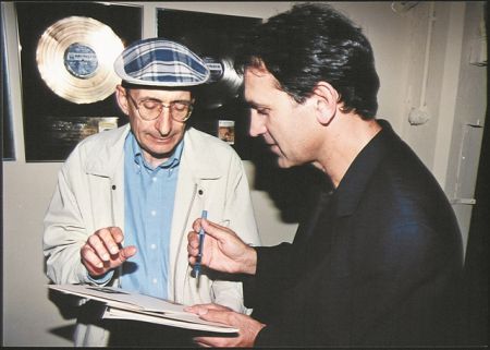 «Οι άνθρωποι πεθαίνουν όταν δεν τους θυμάσαι»