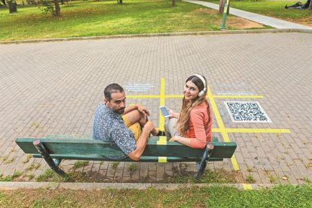 Digital παγκάκια