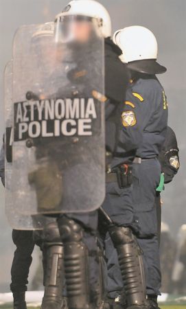 «Εμφύλιος» της ΕΛ.ΑΣ. στις δικαστικές αίθουσες