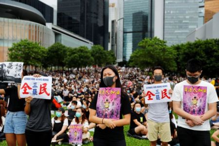 Χονγκ Κονγκ :  Στους δρόμους ξανά μαθητές και φοιτητές